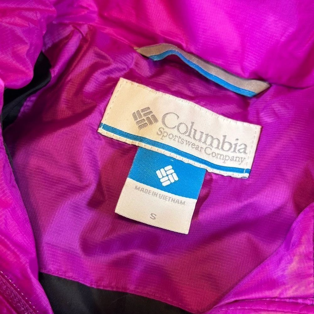 Columbia Magenta Puffer Jacket - Picture 3 of 8